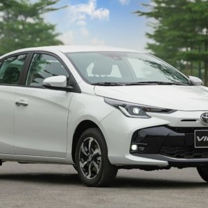 Cho thuê xe đường dài 4 chỗ Toyota Vios