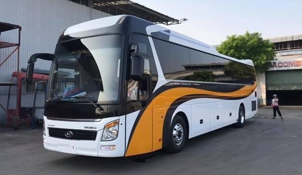 Cho thuê xe 45 chỗ Hyundai Universe M06